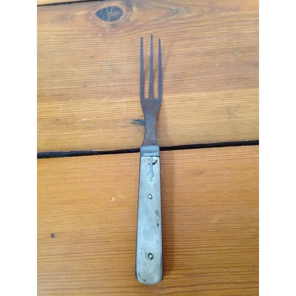 Antique 1800s Civil War Era Steel Tines Wood Handle 3 Prong Fork Virginia Farm